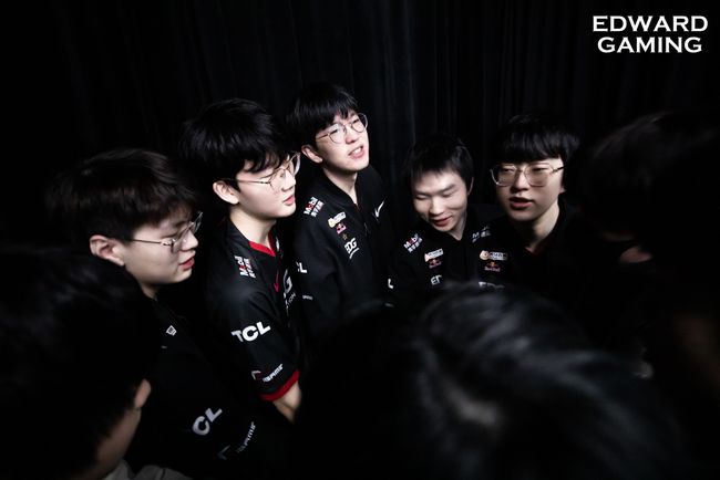 的代名词 的代名词