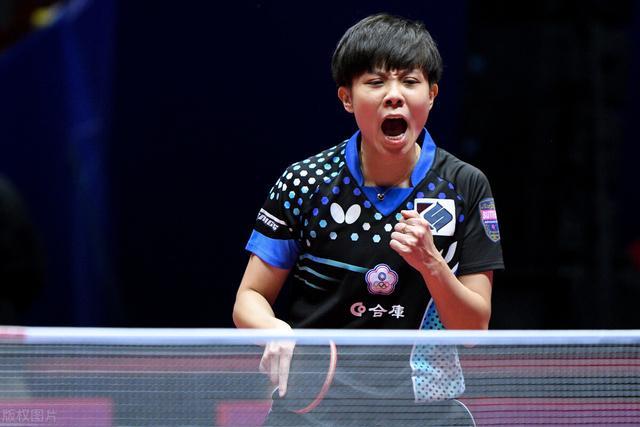 萨拉赫传射努涅斯失空门 利物浦2-2维拉联赛22轮不败.