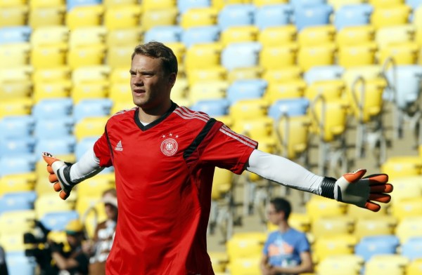 探讨比赛的 探讨比赛的